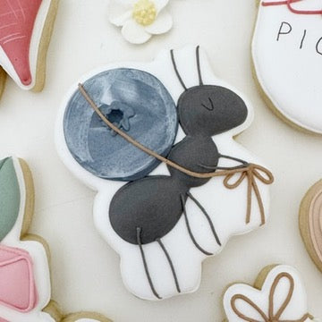 Standing Blueberry Ant Cookie Cutter STL File for 3D Printing