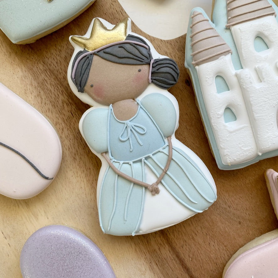 Princess Bust with Crown Cookie Cutter STL File for 3D Printing