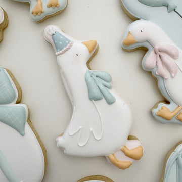 Standing Silly Goose with Hat and Bow Cookie Cutter STL File for 3D Printing